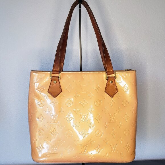 Louis Vuitton Houston Tote - Vintage Peachy Coral (Pink Interior) Vernis Leather - Picture 1 of 16